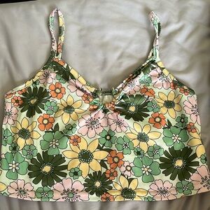 flowery cropped tank top